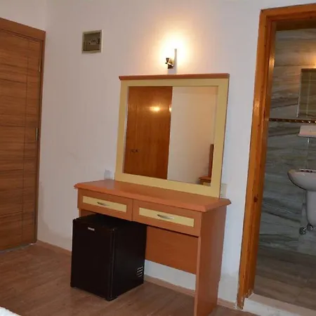 Arikan Hotell 3*