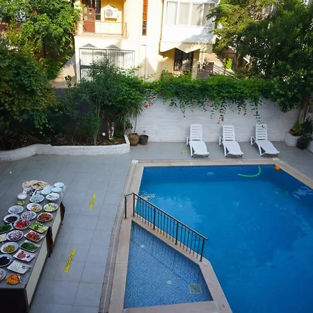 Hotell Arikan 3*