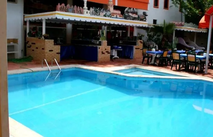 Arikan Hotell 3*