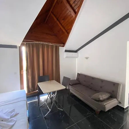 Arikan Hotel